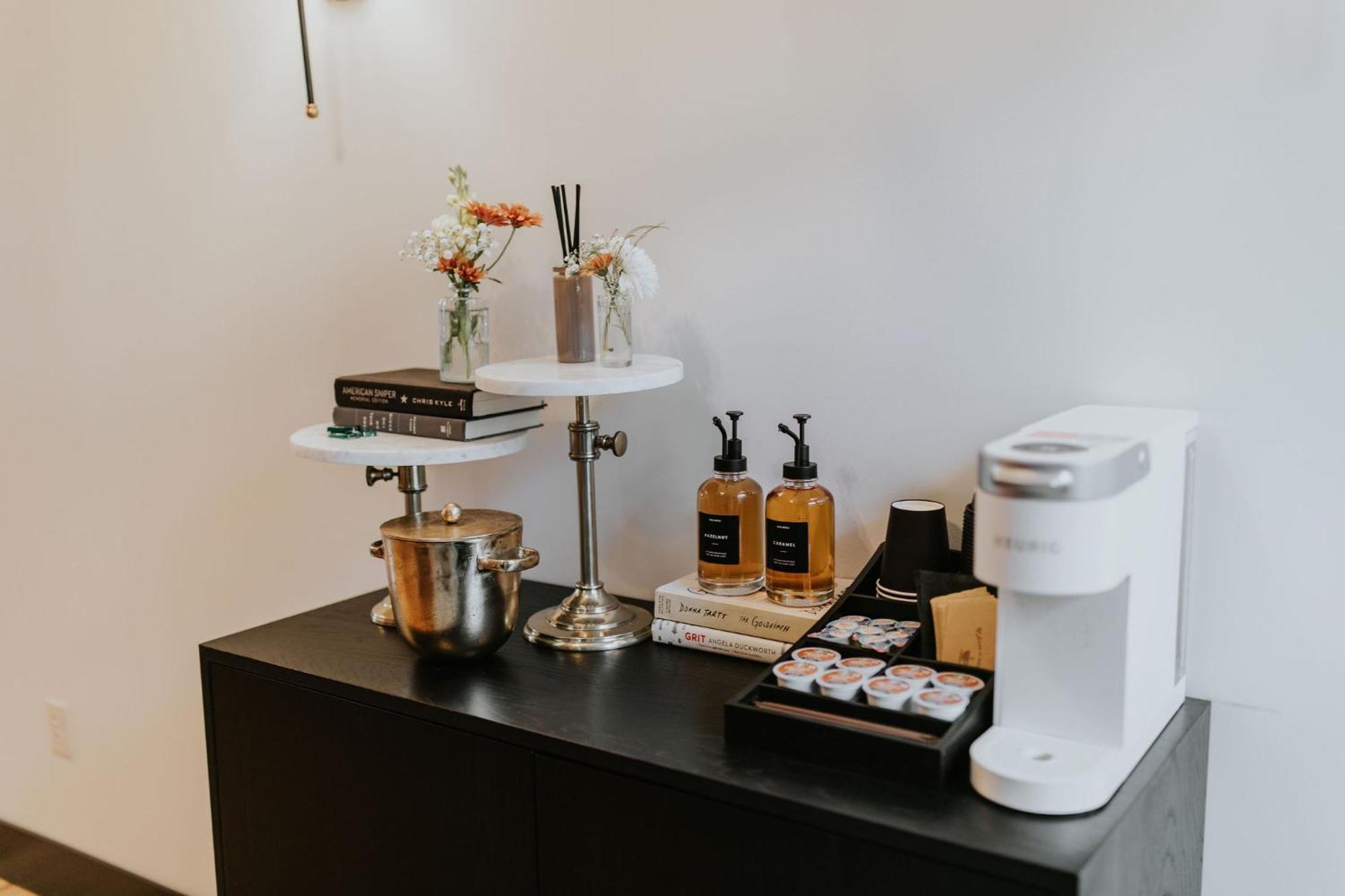 Hatchery Hotel & Event Center La Crosse Buitenkant foto